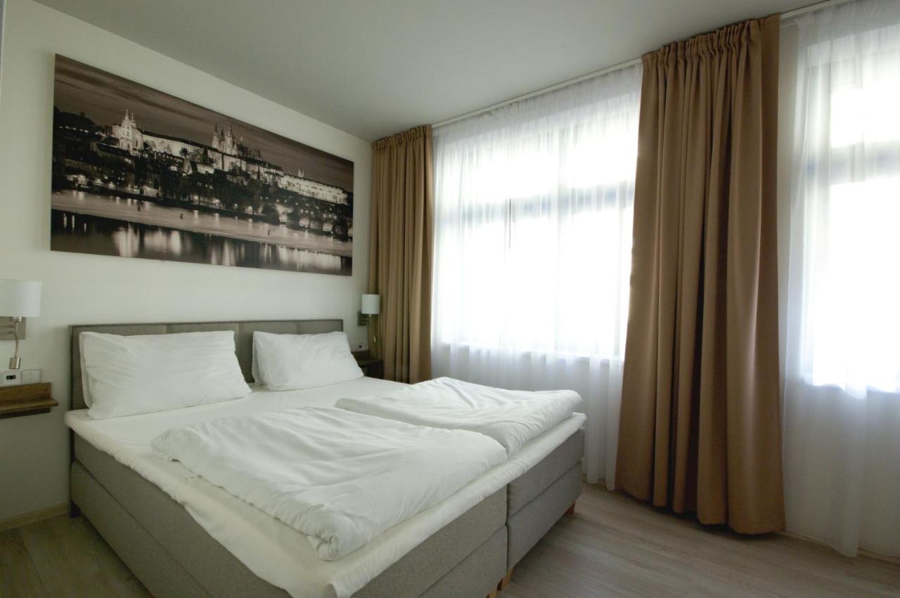 Adeba Hotel ปราก ภายนอก รูปภาพ