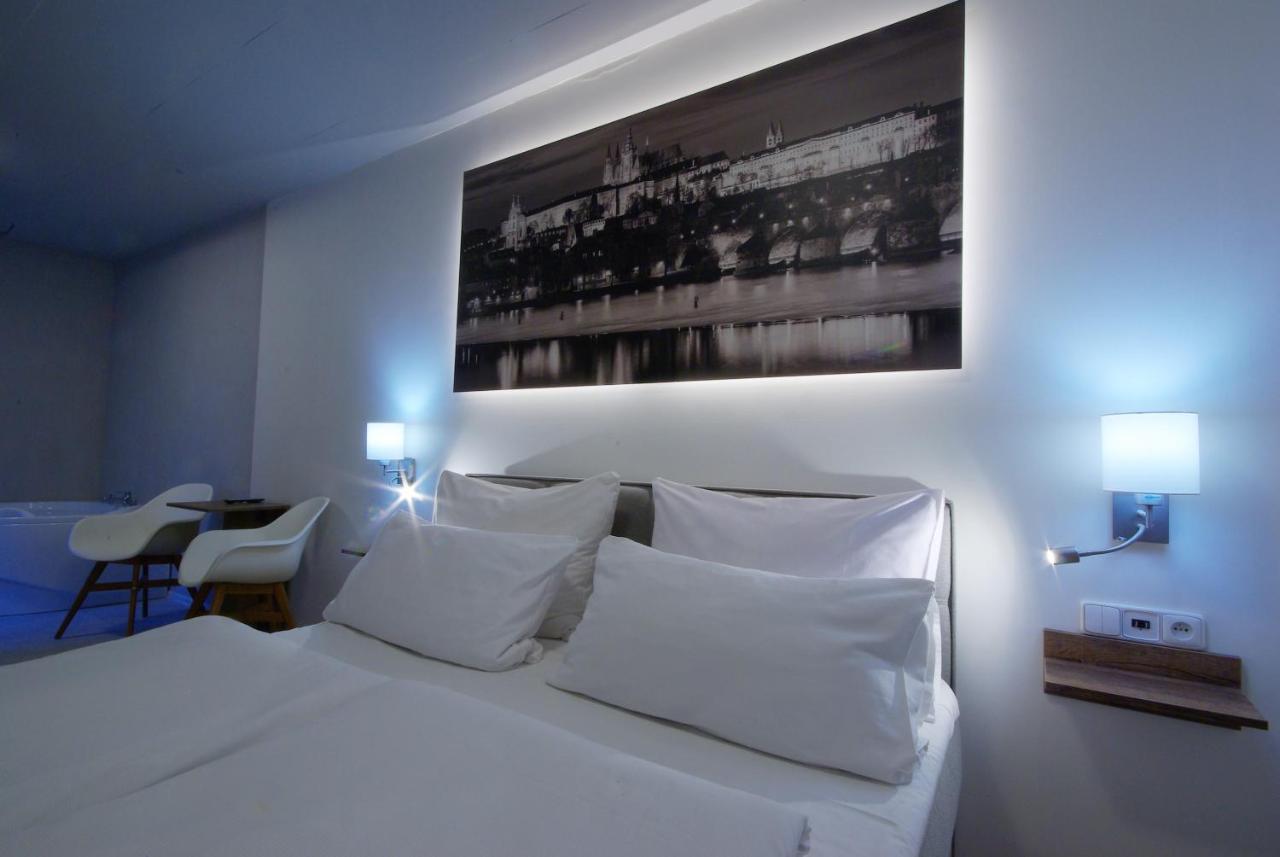 Adeba Hotel ปราก ภายนอก รูปภาพ