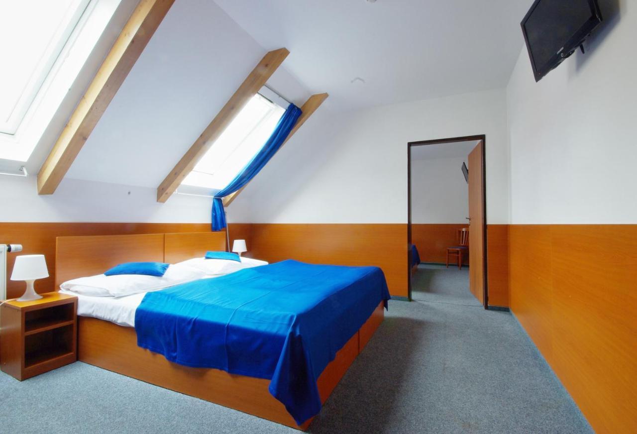 Adeba Hotel ปราก ภายนอก รูปภาพ